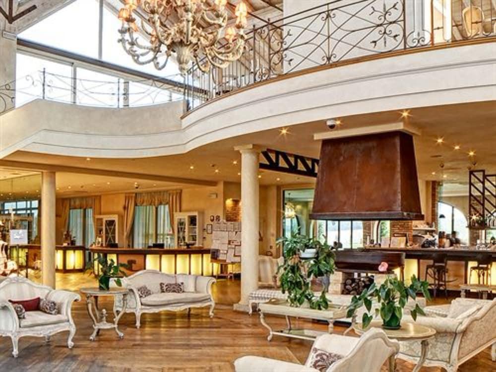 Garda Hotel San Vigilio Golf Поццоленго Экстерьер фото