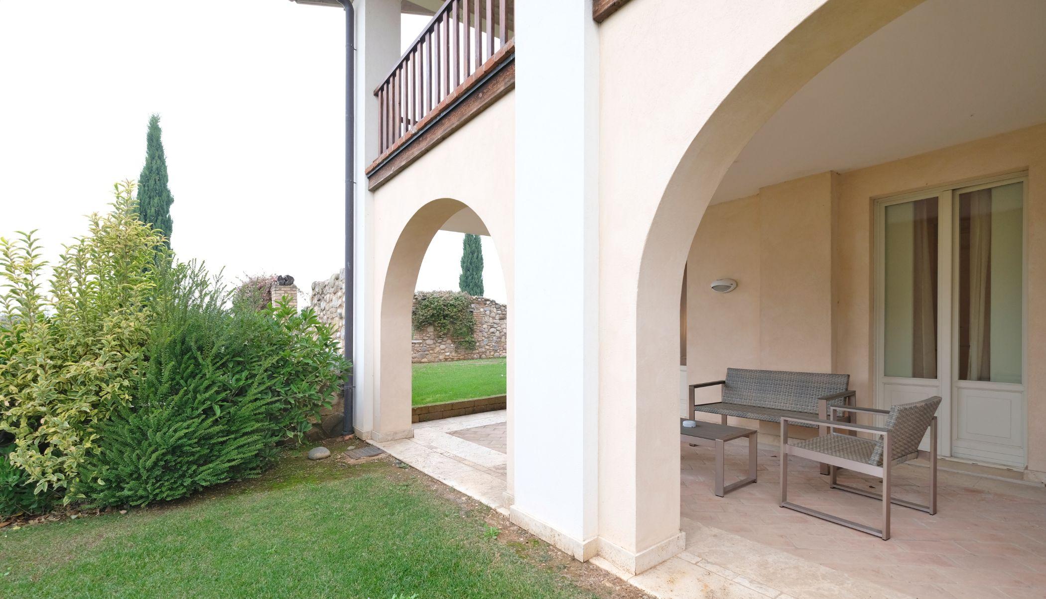 Garda Hotel San Vigilio Golf Поццоленго Экстерьер фото