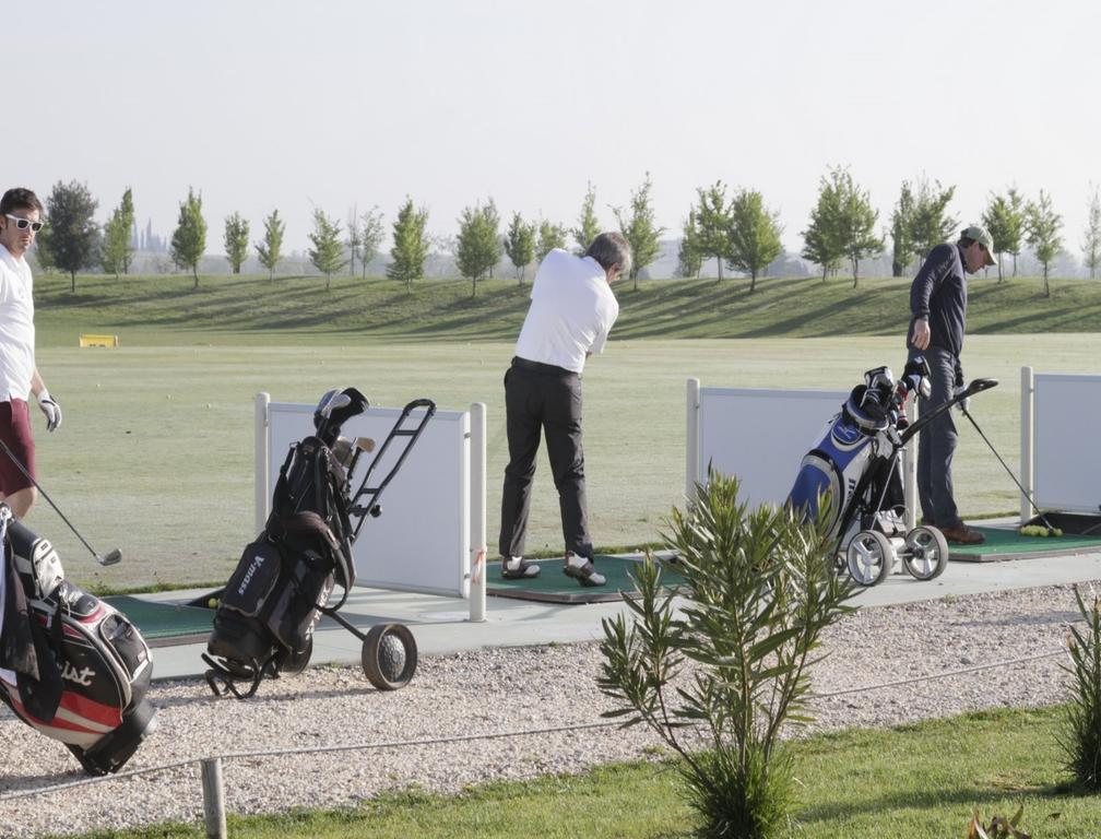 Garda Hotel San Vigilio Golf Поццоленго Экстерьер фото