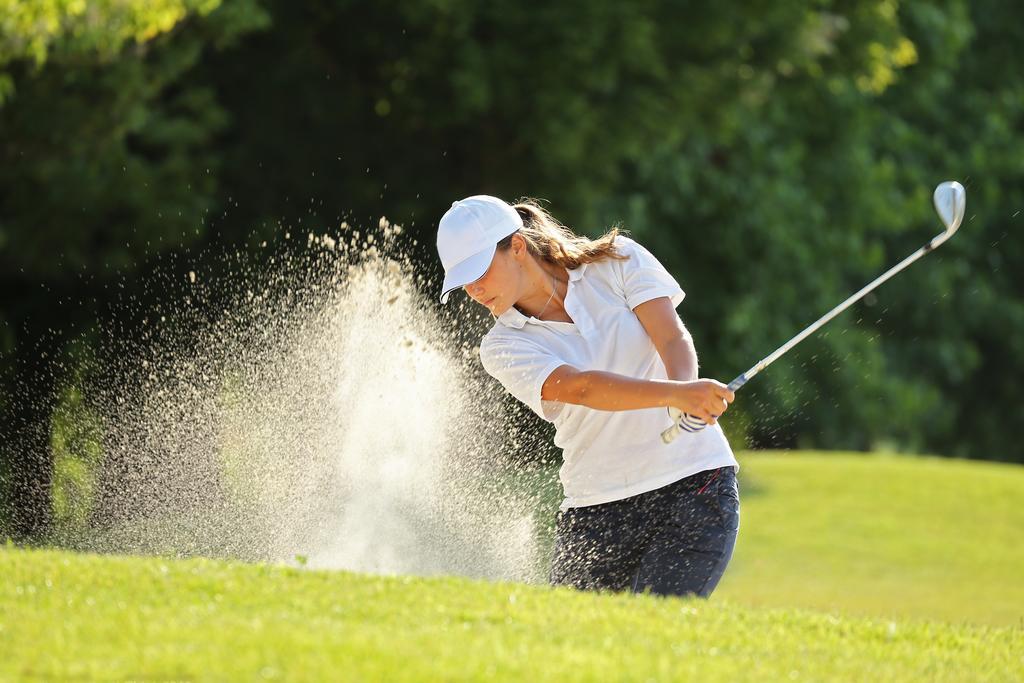 Garda Hotel San Vigilio Golf Поццоленго Экстерьер фото