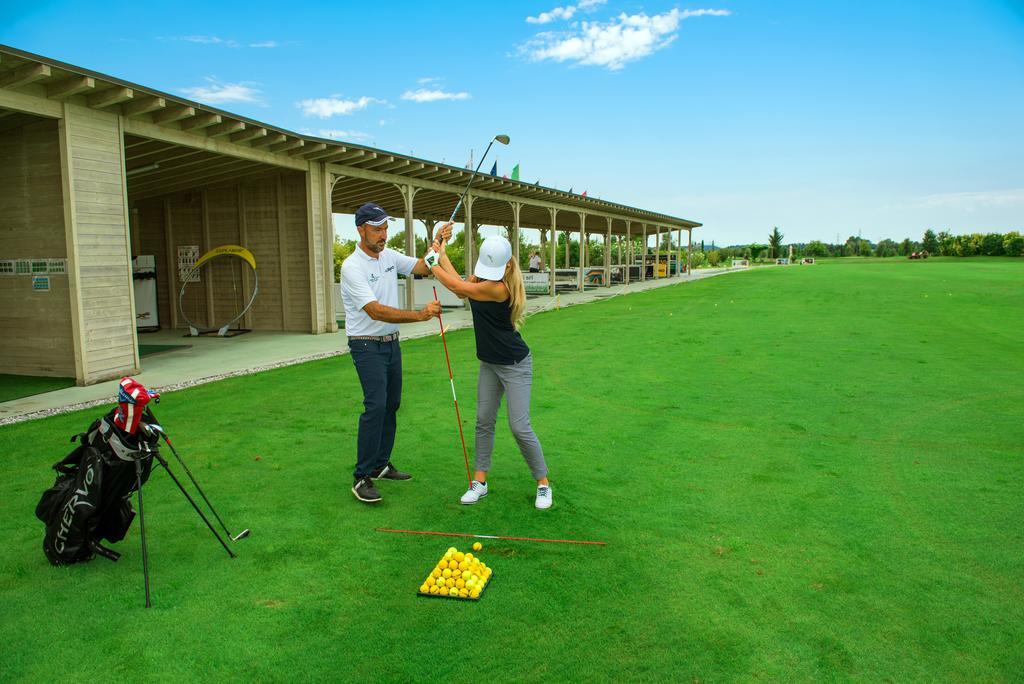 Garda Hotel San Vigilio Golf Поццоленго Экстерьер фото