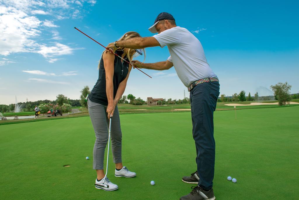 Garda Hotel San Vigilio Golf Поццоленго Экстерьер фото